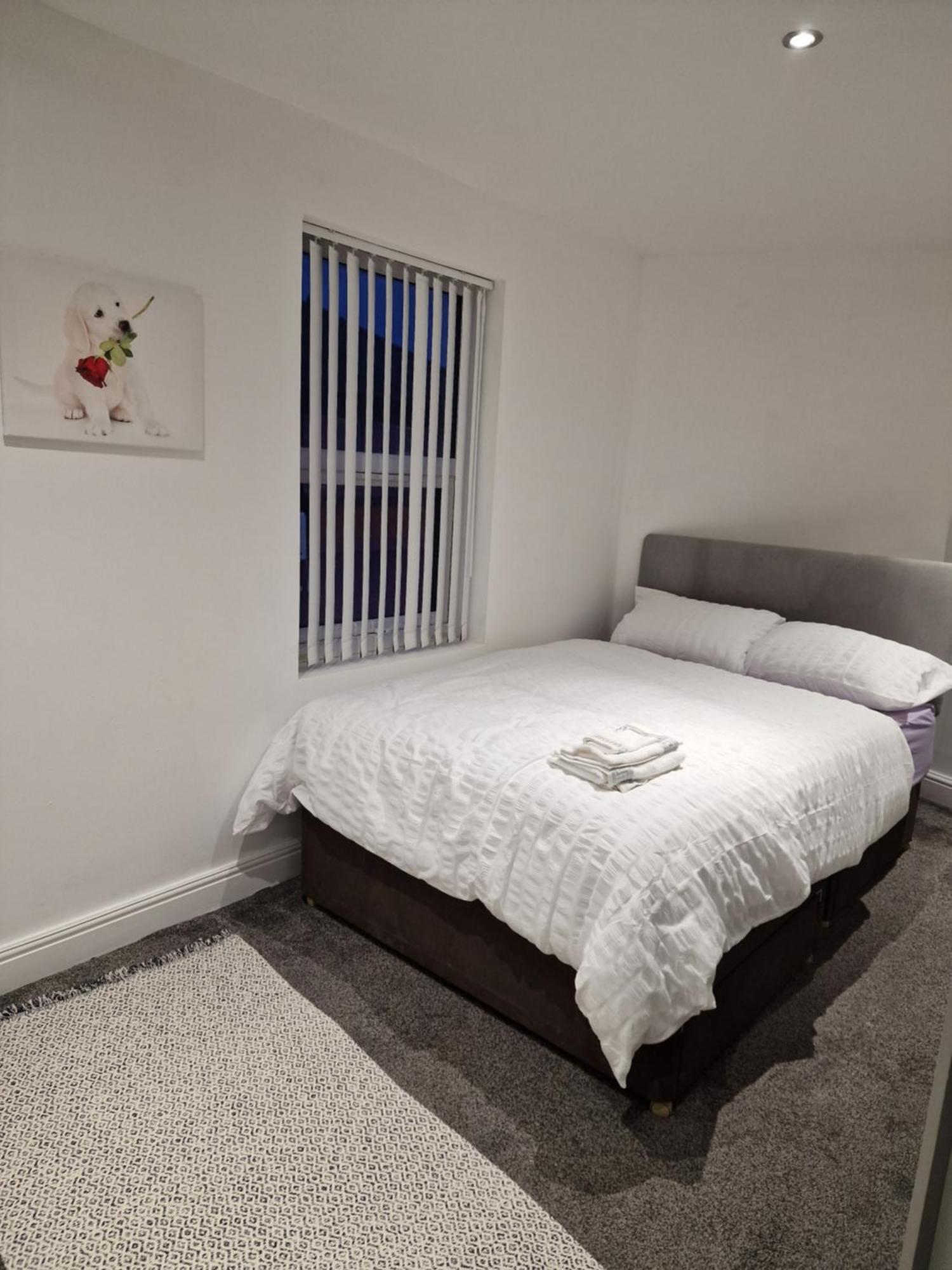 Beautiful Double Bedroom Liverpool Exterior photo
