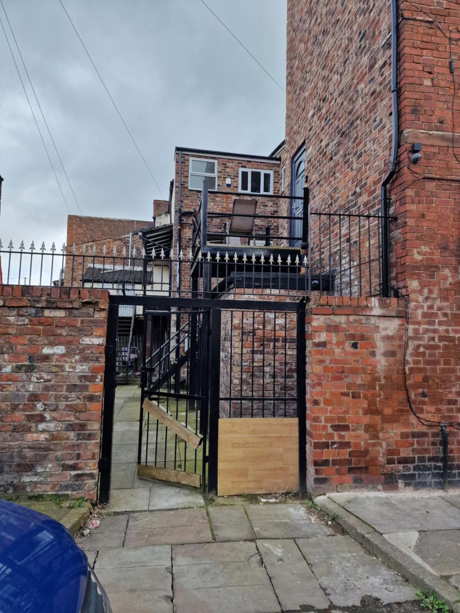 Beautiful Double Bedroom Liverpool Exterior photo
